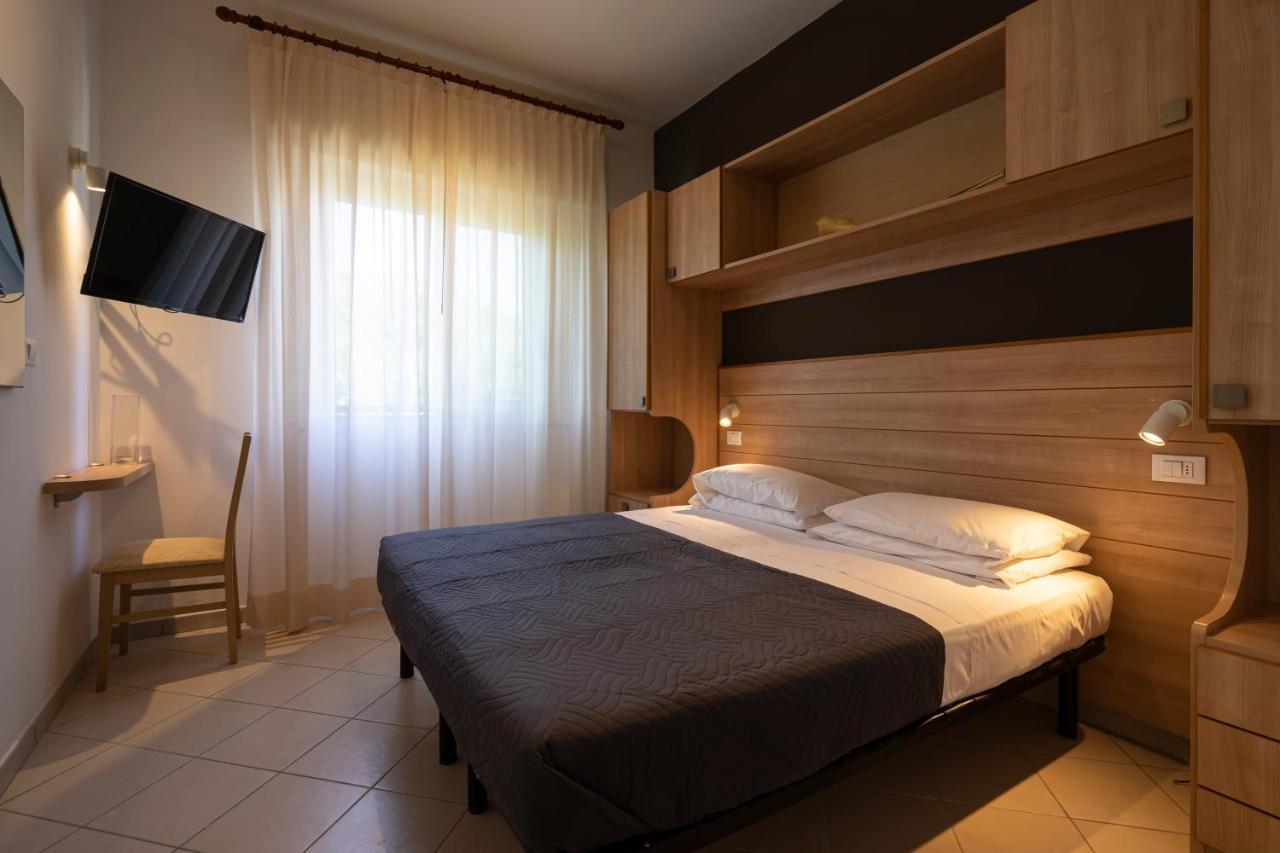 Hotel Mocambo Riccione Ngoại thất bức ảnh